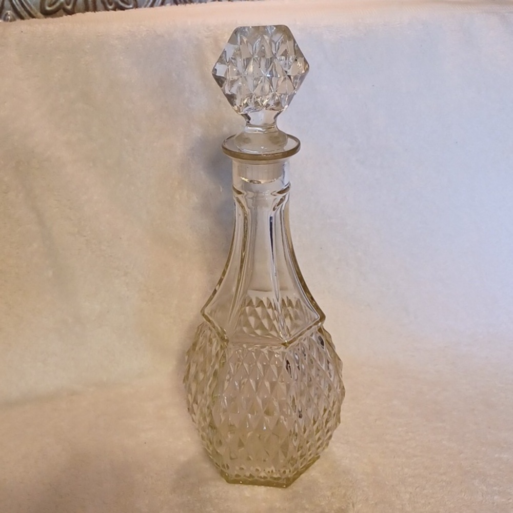 Vintage wine decanter carafe clear glass barware
